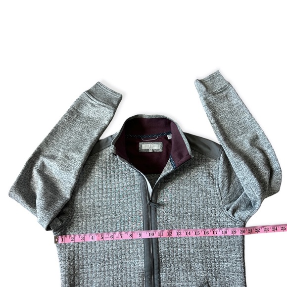 Ted Baker London Men’s Full Zip Whooty Grey Quilted Jacket, Size 4 (US Large) - Picture 10 of 11